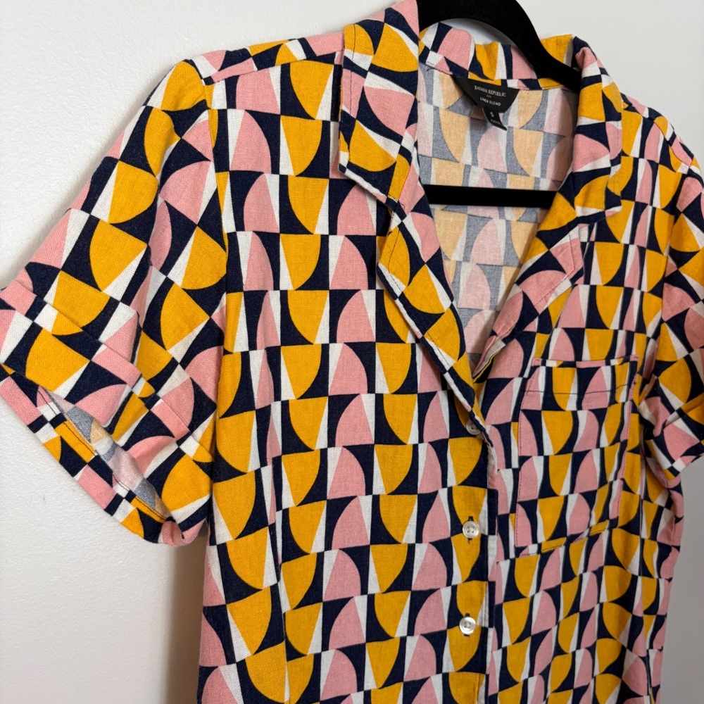 Banana Republic Linen Blend Geometric Print Camp Shirt Art Deco Indie Womens S